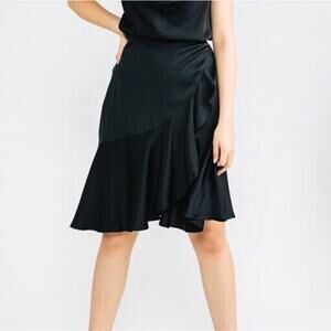 Chloe Kristyn Black Satin Traci Skirt Size Medium NWT